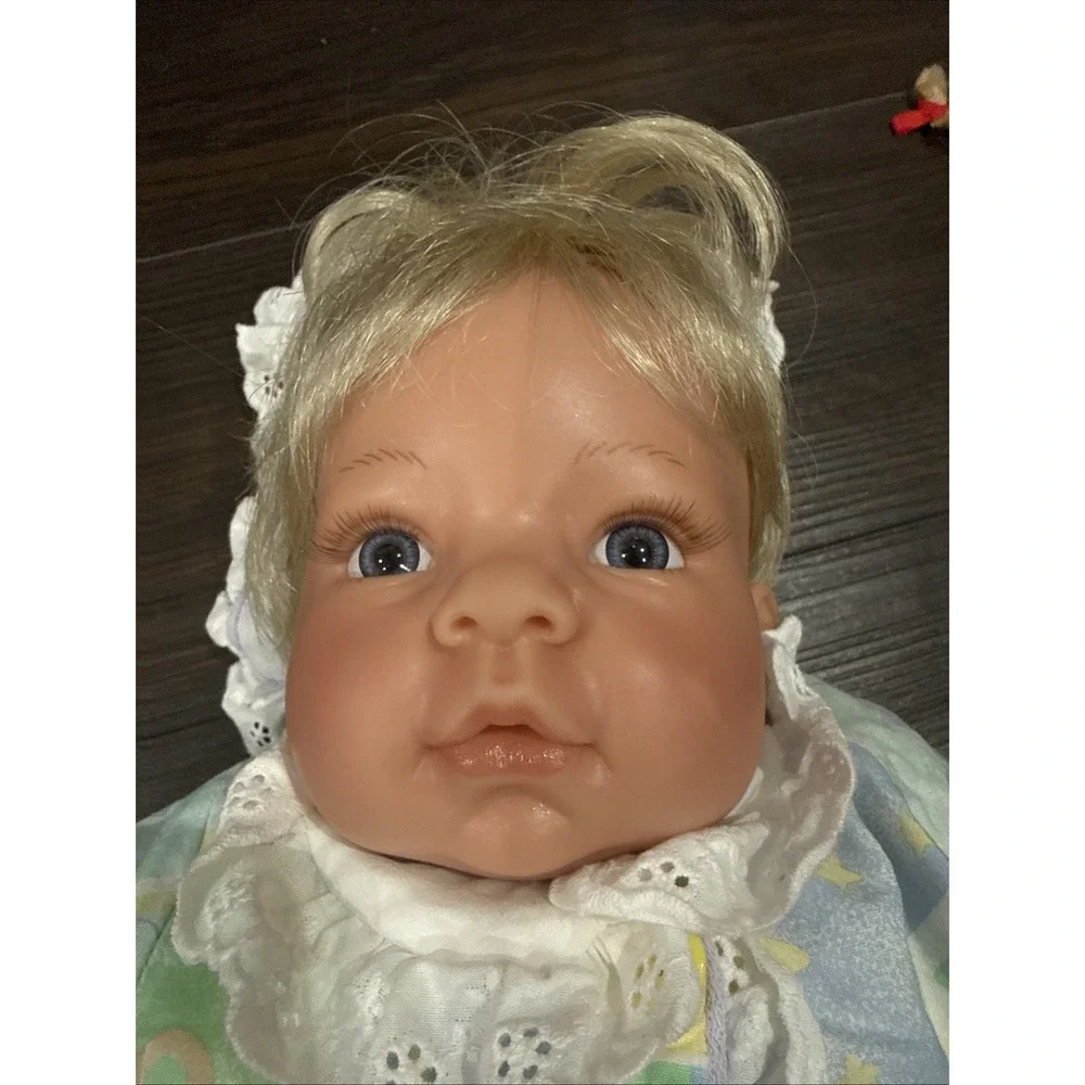 Weighted Lee Middleton Doll Collection Little Moonbeam Lifelike 969/1000 2000s